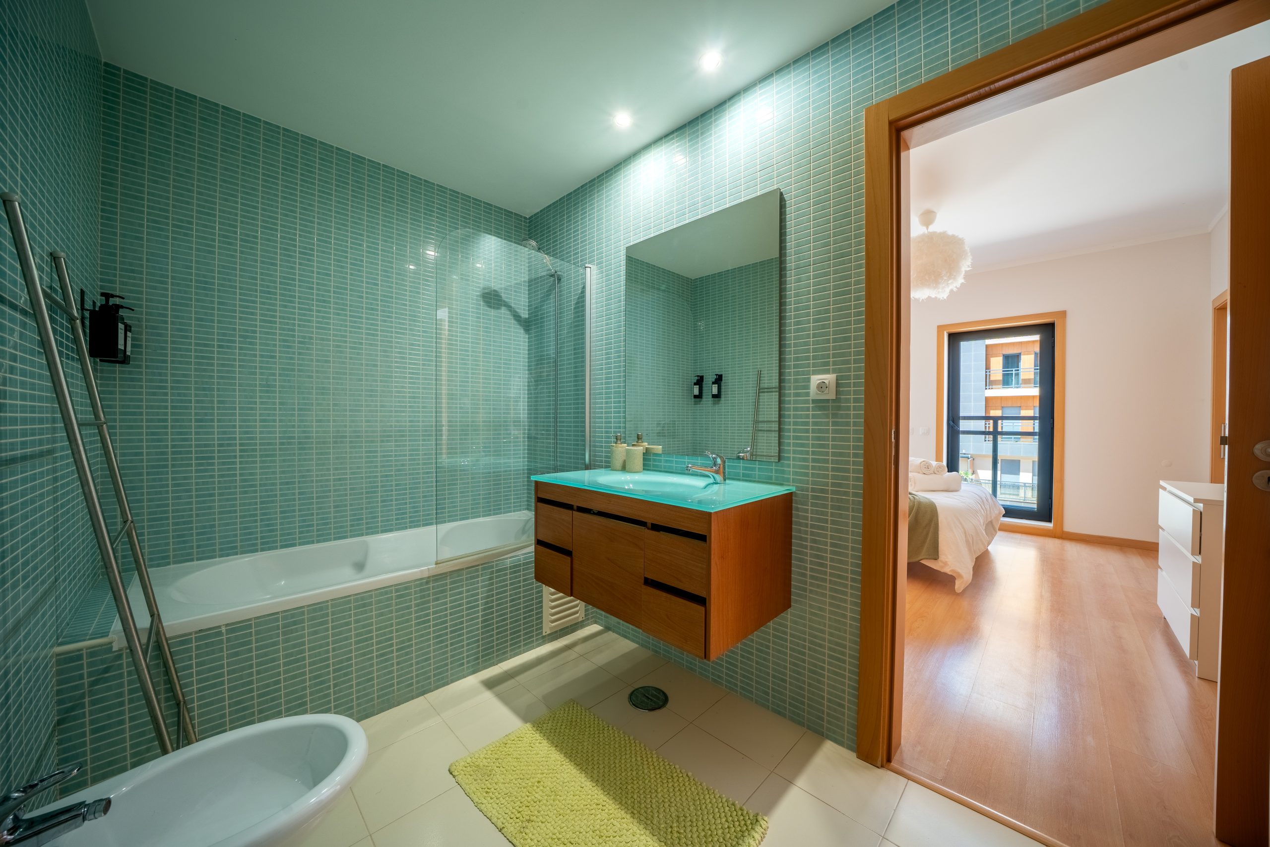 Apartamento T2 Marina Village com 2 WCs em Olhão, Algarve – HolidaysPT 1