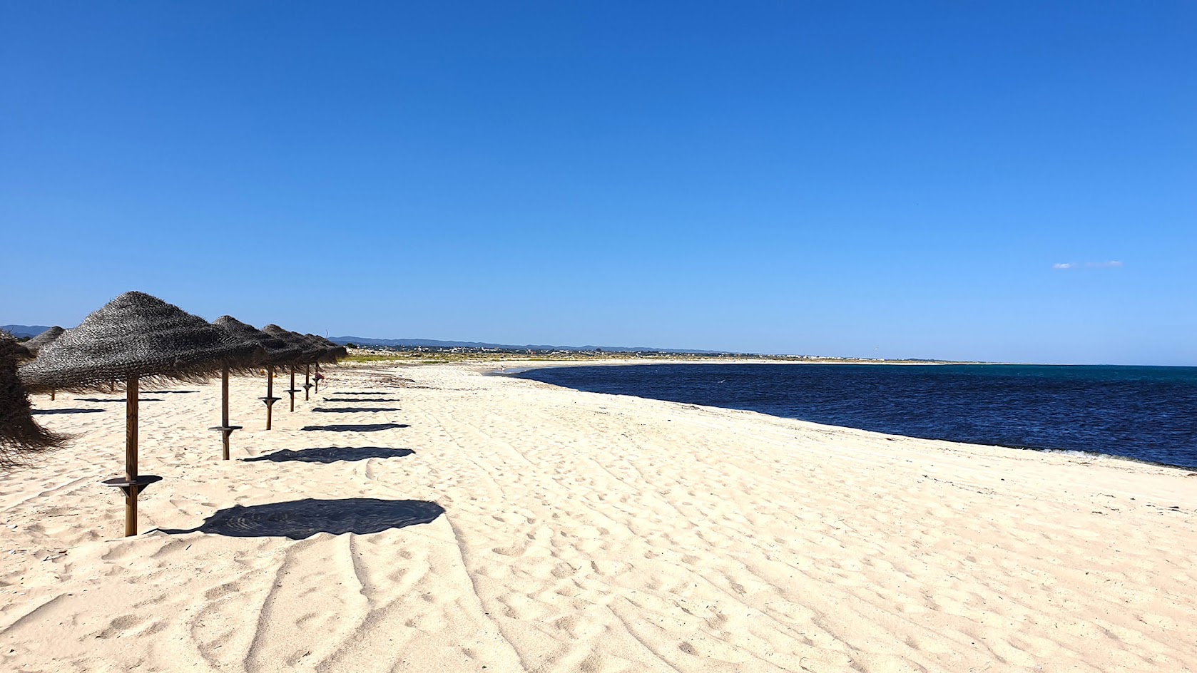 Praia da Ilha da Armona, areia branca, Algarve